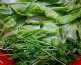 Hình bước làm 3 của món Hoành Thánh Tôm Thịt