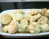 Foto del paso 8 de la receta: Cuernitos y bizcochitos "con dos ingredientes", facilísimos,  rapidísimos 
