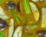A picture of step 6 of Brinjal drumstick kara kulambu.