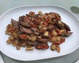 Une image de l'étape 8 de Bœuf sauté aux tomates, oignon et épices anardana.