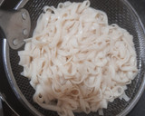 Foto langkah ke 1 dari resep Kwetiau Goreng.