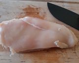 A picture of step 1 of Italian-Style Chicken Cordon Bleu.