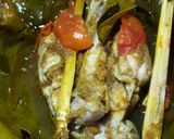 Foto langkah ke 4 dari resep Ayam Bungkus Bumbu Sambal Goreng.
