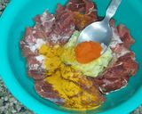A picture of step 2 of Tala hua gosht Hyderabadi.