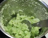गोभी आलू स्टफ़ बाजरा पराठा रेसिपी चरण 1 फोटो