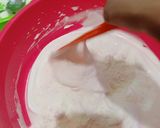Foto langkah ke 6 dari resep Bolu Tape Putih Telur.