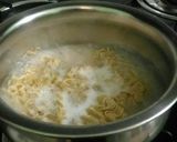 A picture of step 1 of Grilled maggi sandwich.