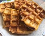 Bundás kenyér gofrisütőben recept fázis 2 fotója