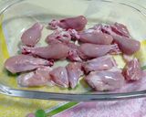 Foto del paso 1 de la receta: Estofadito rico 😋 al horno con muslitos de pollo