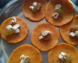 स्टफ्ड बेसन गट्टे (Stuffed Gatte Ki Sabzi recipe in hindi) रेसिपी चरण 2 फोटो