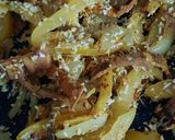 A picture of step 4 of Banana peel curry.