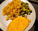 A picture of step 5 of Roasted potatoes & brussel sprouts.