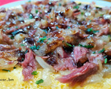 Foto del paso 8 de la receta: Tortilla abierta de pato y cebolla caramelizada al Pedro Ximénez