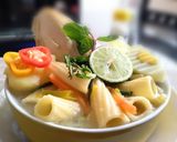 Foto del paso 1 de la receta: Sopa de pollo con aceite de sésamo 👍🇵🇪