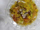 રગડા ચાટ(Ragda Chaat Recipe in Gujarati)