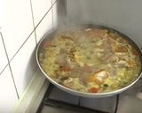Foto del paso 2 de la receta: Estofado de cerdo a la toscana