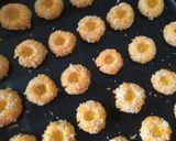 Foto langkah ke 5 dari resep Thumb Print Cookies Ekonomis Tepung Pangko.