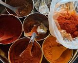 A picture of step 5 of Jatretil mutton gravy masala (jatra food).
