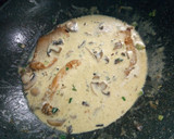 Foto del paso 3 de la receta: Carré de Cerdo con Crema de Champiñones y Curry