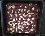 A picture of step 4 of Shiny and Fudgy Brownies.