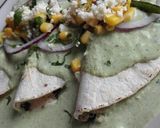 Foto del paso 4 de la receta: Poblanitas (enchiladas)