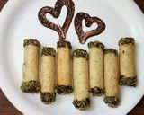 A picture of step 13 of Cannoli Delight.