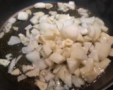 Foto del paso 1 de la receta: Pechuga de pollo en salsa de queso