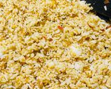 Foto langkah ke 2 dari resep 90. Nasi Goreng Telur Dadar Simpel.