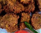 A picture of step 9 of Moong Dal Vada.