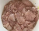 รูปขั้นตอนการทำที่ 1 ของ ก๋วยเตี๋ยวคั่วไก่