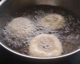 મેંદુ વડા (Medu Vada Recipe In Gujarati) રેસીપી સ્ટેપ2ફોટો