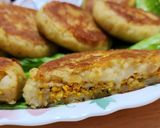 A picture of step 14 of Cheesy Paneer Potato Pancake.