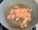 Foto del paso 4 de la receta: Espaguetis con salmón ahumado y huevos de codorniz