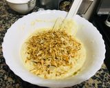 A picture of step 7 of Coconut bread with lemon glaze🤤🤤.