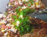 Foto langkah ke 4 dari resep Nasi Goreng Hongkong.