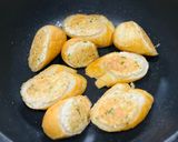 Hình bước làm 4 của món Bánh Mì Nhồi Đậu Phụ Chiên Giòn