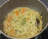 A picture of step 5 of One Pot Makhana Vegetable Pulao.