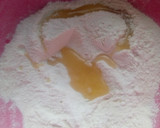 A picture of step 2 of Fried cookies.