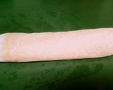 Foto del paso 5 de la receta Brazo salado relleno de crema de queso y salmón ahumado