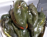 Foto del paso 4 de la receta: Chiles rellenos de queso
