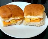 A picture of step 4 of My Chedder Cheese Cob with cheese+Onion Crisp and Soft cheese🤗.