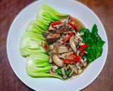 Foto langkah ke 5 dari resep Bok Choy Saus Jamur.