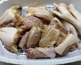 Tejfölös karalábéleves csirkeaprólékkal recept fázis 1 fotója