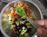 વેજીટેબલ પ્રોટીન સલાડ (Vegetable Protein Salad Recipe In Gujarati) રેસીપી સ્ટેપ4ફોટો
