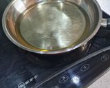 Paprikás lisztben sült ponty recept fázis 2 fotója