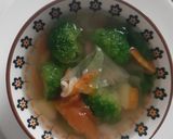 Foto langkah ke 3 dari resep Soup Sosis Sayuran.