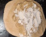 A picture of step 5 of Apple paratha.