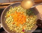 Φωτογραφία βήματος 5 της συνταγής Risotto με κουκιά, σύγκλινο και φασκόμηλο