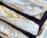 Foto del paso 5 de la receta: Salchichas envueltas en tortillas