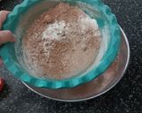 A picture of step 2 of Ragi Chocolate Cake with Walnut Crunch.